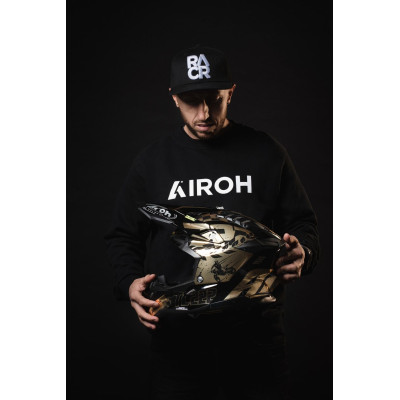 přilba AVIATOR 3.0 "TC 222 THE LEGEND" AIROH (černá/zlatá) 2025