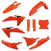 Sada plastů (FULL KIT) KTM SX/SX-F/XC/XC-F '23-'24, v sadě přední tabulka a kryty tlumičů (oranžová),POLISPORT