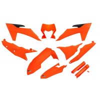 UFO sada plastů KTM EXC 150 / 250 / 300 TBI '24-'25, EXC-F 250 / 350 / 450 / 500 '24-'25 (oranžová fluo)