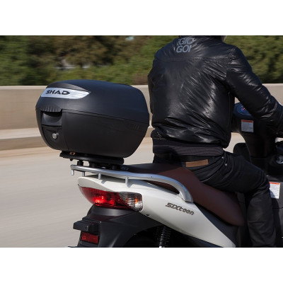 Kufr na skútr SHAD SH26